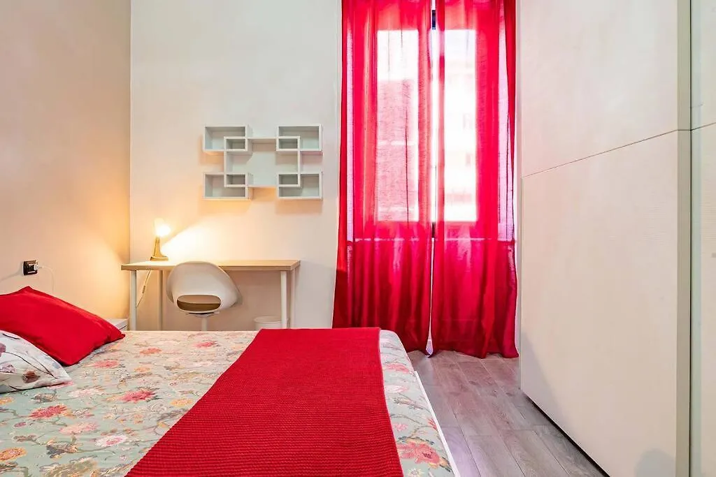 Apartment Guest Planet - Modern Flat Centrale M2 Milan Italy