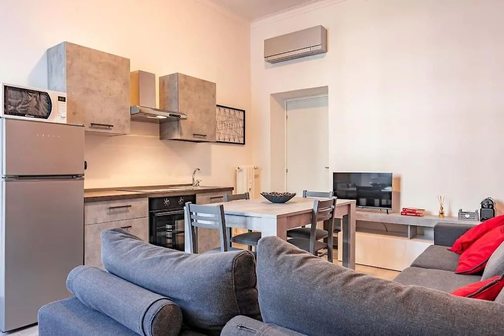 Guest Planet - Modern Flat Centrale M2 Milan Apartment